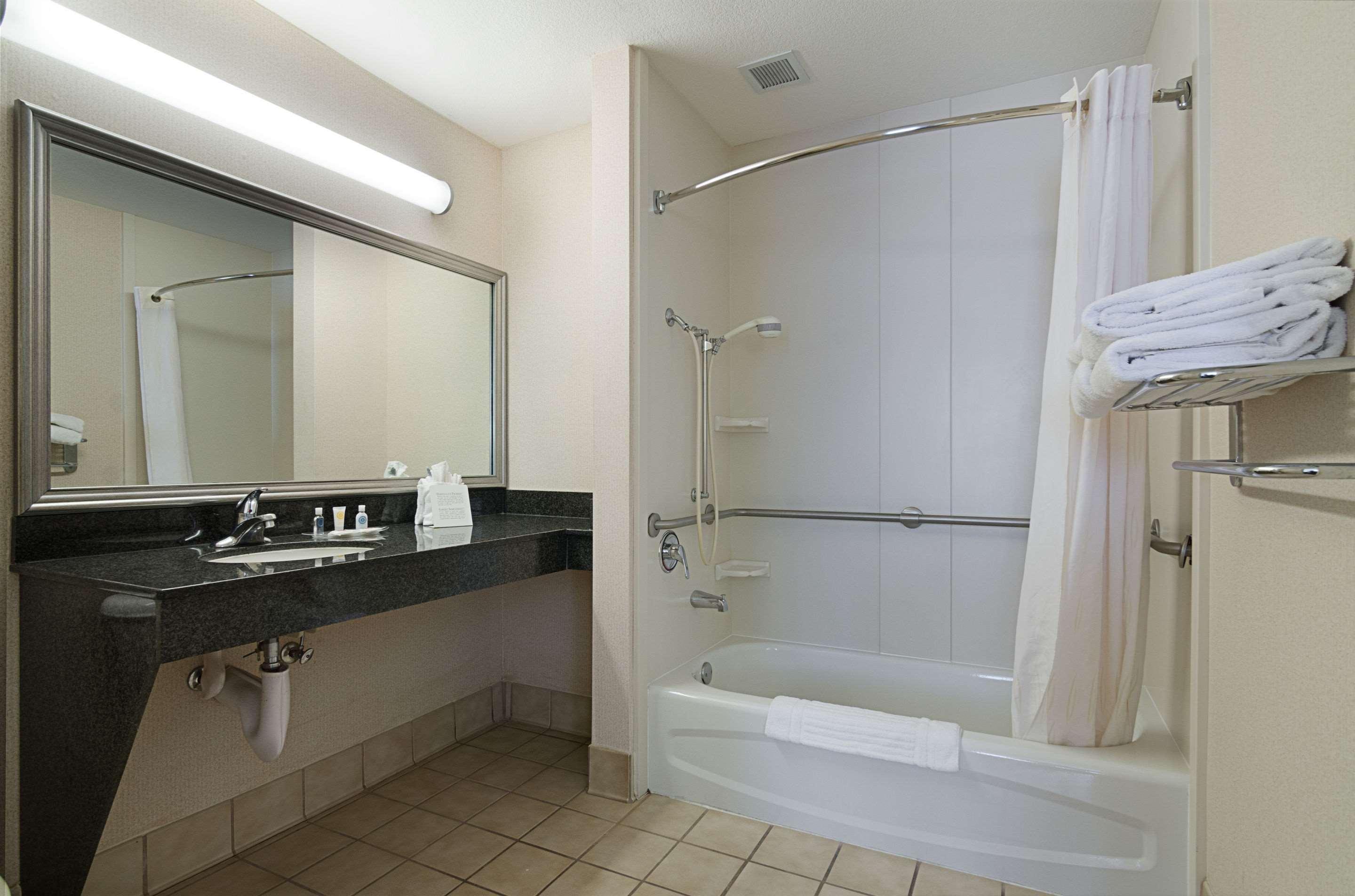 Quality Suites Springdale West I-49 Eksteriør bilde